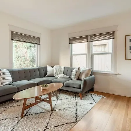 Stay Portland - Heartofbuckman Midcentury Dream 86 Walkscore 3Br Exterior photo