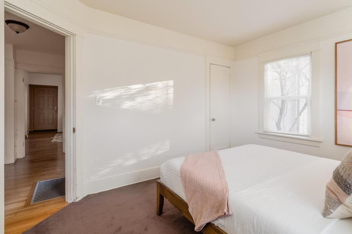 - Heartofbuckman Midcentury Dream 86 Walkscore 3br Hébergement de vacances Portland